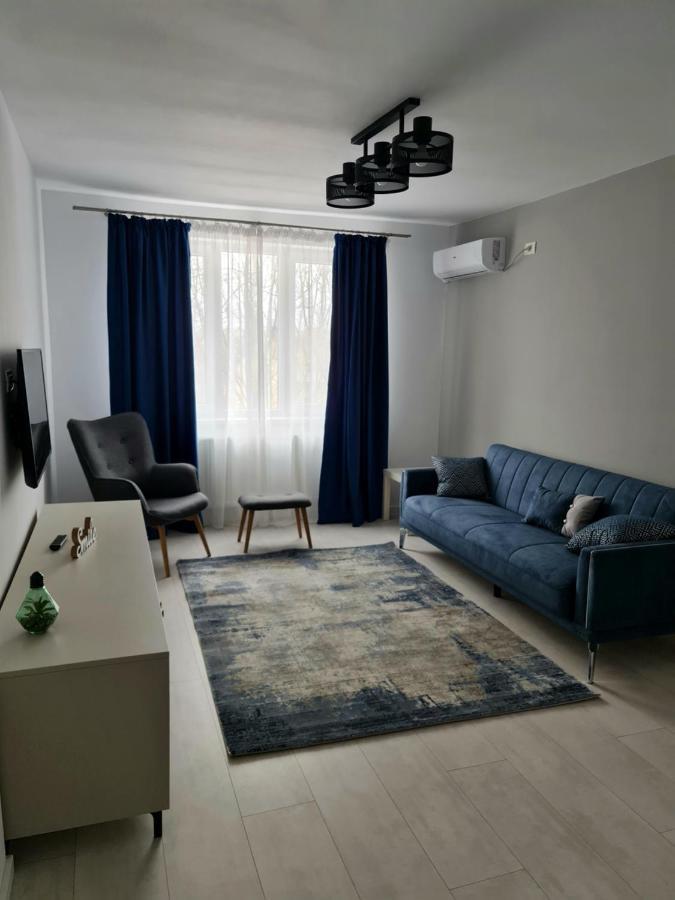 Dolphin Apartment Near Neversea Beach Constanta Luaran gambar