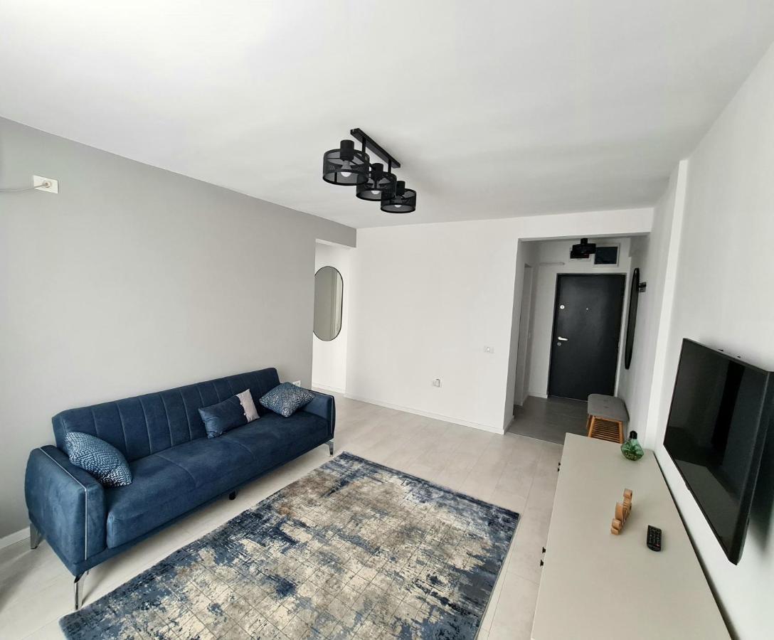Dolphin Apartment Near Neversea Beach Constanta Luaran gambar